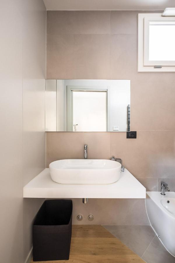Residence Sant'Orsola - Pizzardi Suites Apartments Болонья Экстерьер фото